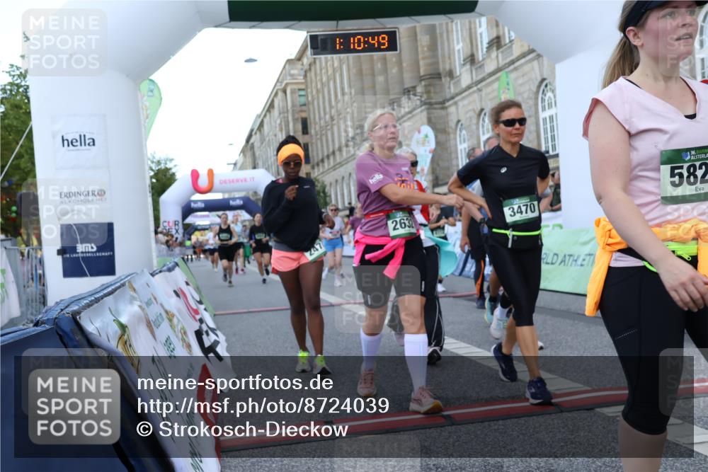07.09.2025 - BARMER Alsterlauf Strokosch-Dieckow http://msf.ph/oto/8724039 07.09.2025 10:10:48 Ziel 1188, 2282, 2352, 2474, 2632, 2703, 3145, 3469, 3470, 3987, 4058, 4291, 4384, 4667, 4832, 4864, 5009, 5283, 5319, 5413, 5829, 5879, 5971, 6088, 6114, 6198, 8385, 8423 meine-sportfotos.de