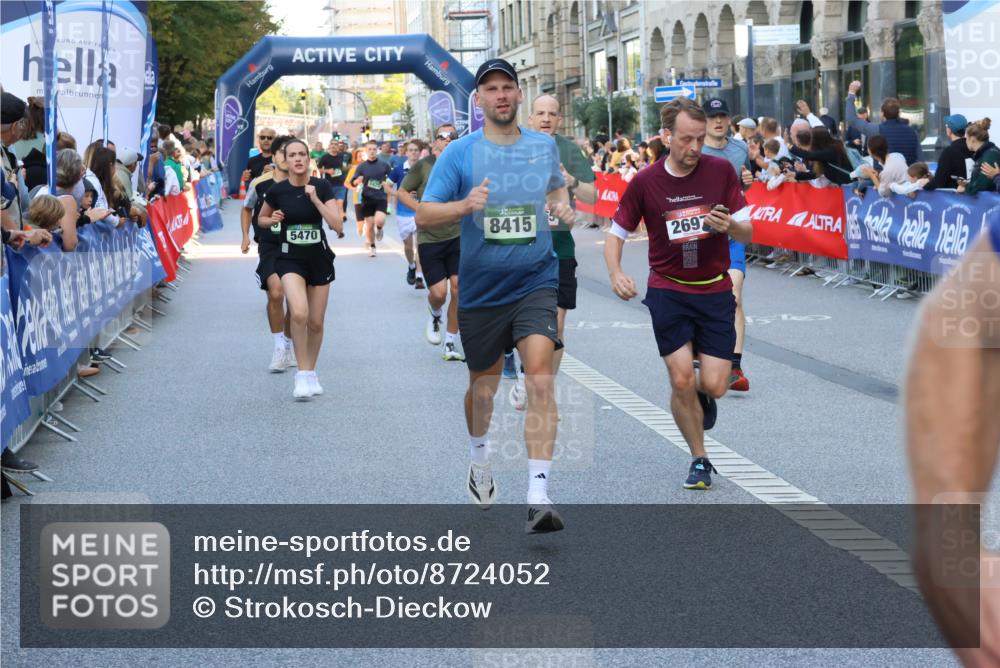 07.09.2025 - BARMER Alsterlauf Strokosch-Dieckow http://msf.ph/oto/8724052 07.09.2025 09:50:29 Ziel 2203, 2478, 2683, 2897, 2900, 2922, 3147, 3148, 3255, 3314, 3411, 3443, 3510, 3518, 3525, 3623, 3749, 3835, 4499, 4573, 4835, 4936, 5018, 5028, 5316, 5383, 5661, 6107, 6162, 6176, 8105 meine-sportfotos.de