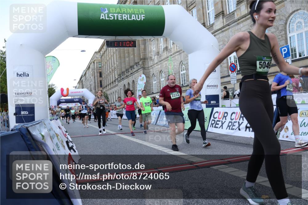 07.09.2025 - BARMER Alsterlauf Strokosch-Dieckow http://msf.ph/oto/8724065 07.09.2025 10:11:01 Ziel 2311, 2312, 2558, 3088, 3472, 3481, 3606, 3687, 3700, 4137, 4244, 4321, 4373, 4748, 5010, 5049, 5072, 5073, 5814, 5824, 6038, 6054, 6177, 8078, 8079, 8471 meine-sportfotos.de