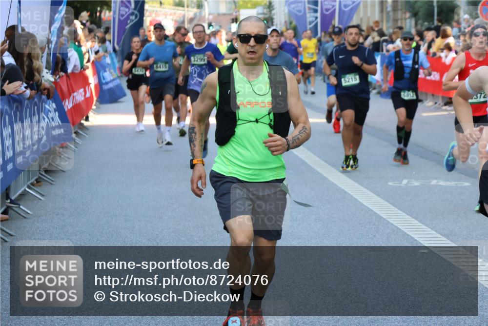 07.09.2025 - BARMER Alsterlauf Strokosch-Dieckow http://msf.ph/oto/8724076 07.09.2025 09:50:24 Ziel 2478, 2683, 3147, 3158, 3255, 3314, 3411, 3510, 3518, 3623, 3749, 4160, 4164, 4499, 4573, 4663, 4835, 5018, 5316, 5318, 5383, 5642, 5661, 6107, 6162, 6235, 8105, 8240 meine-sportfotos.de