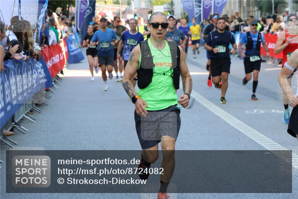 07.09.2025 - BARMER Alsterlauf Strokosch-Dieckow http://msf.ph/oto/8724082 07.09.2025 09:50:23 Ziel 2122, 2478, 2683, 3147, 3158, 3255, 3314, 3411, 3510, 3518, 3623, 3749, 4160, 4164, 4499, 4573, 4663, 4835, 5018, 5316, 5318, 5383, 5642, 5661, 6107, 6162, 6235, 8240 meine-sportfotos.de