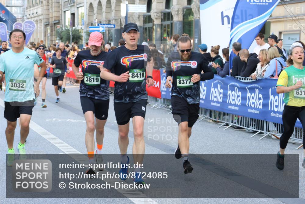 07.09.2025 - BARMER Alsterlauf Strokosch-Dieckow http://msf.ph/oto/8724085 07.09.2025 09:50:21 Ziel 2122, 2478, 2683, 3147, 3158, 3255, 3314, 3411, 3510, 3518, 3623, 4160, 4164, 4499, 4573, 4663, 4835, 5018, 5316, 5318, 5383, 5579, 5642, 5661, 6107, 6235, 8240 meine-sportfotos.de