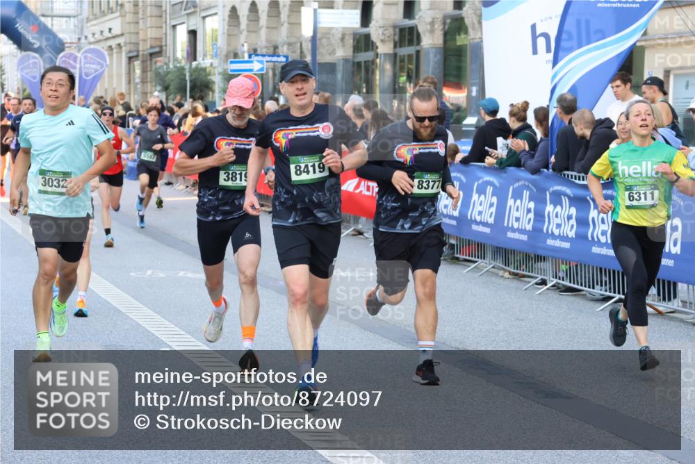 07.09.2025 - BARMER Alsterlauf Strokosch-Dieckow http://msf.ph/oto/8724097 07.09.2025 09:50:21 Ziel 2122, 2478, 2683, 3147, 3158, 3255, 3314, 3411, 3510, 3518, 3623, 4160, 4164, 4499, 4573, 4663, 4835, 5018, 5316, 5318, 5383, 5579, 5642, 5661, 6107, 6235, 8240 meine-sportfotos.de