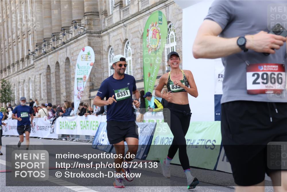 07.09.2025 - BARMER Alsterlauf Strokosch-Dieckow http://msf.ph/oto/8724138 07.09.2025 10:11:31 Ziel 2057, 2438, 2966, 3205, 4127, 4418, 4515, 5197, 8330, 8331, 8404 meine-sportfotos.de