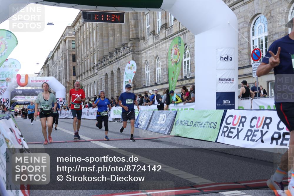 07.09.2025 - BARMER Alsterlauf Strokosch-Dieckow http://msf.ph/oto/8724142 07.09.2025 10:11:32 Ziel 2057, 2438, 2966, 3205, 4127, 4418, 5197, 8330, 8331, 8404 meine-sportfotos.de