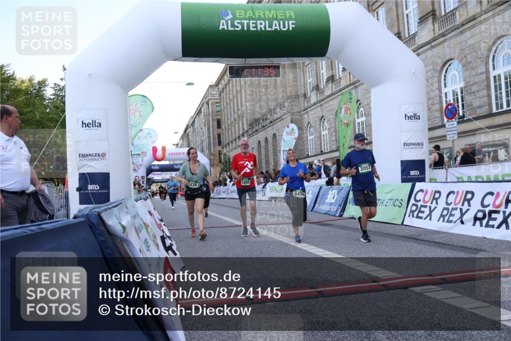 07.09.2025 - BARMER Alsterlauf Strokosch-Dieckow http://msf.ph/oto/8724145 07.09.2025 10:11:33 Ziel 2057, 2438, 2966, 3205, 4127, 4418, 5197, 8330, 8331, 8404 meine-sportfotos.de