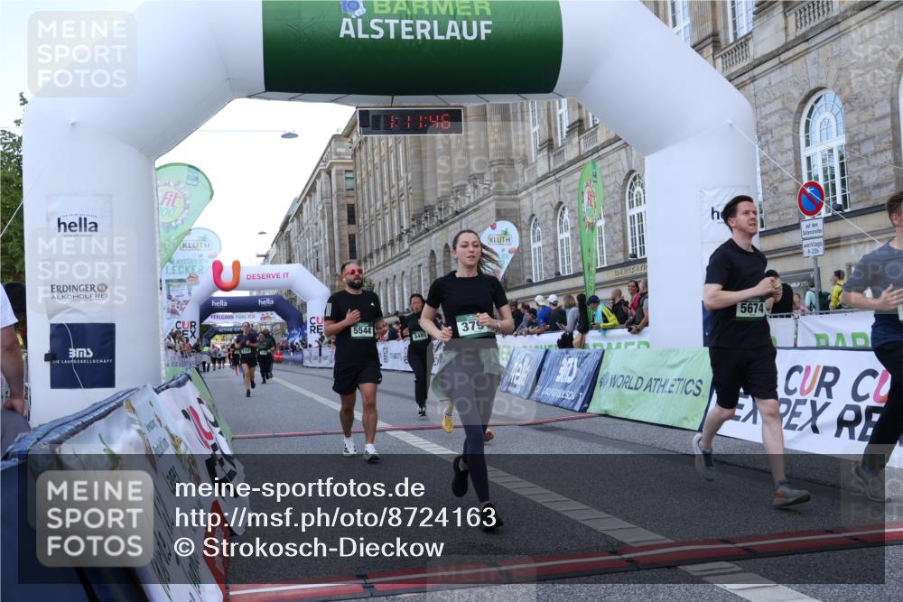 07.09.2025 - BARMER Alsterlauf Strokosch-Dieckow http://msf.ph/oto/8724163 07.09.2025 10:11:44 Ziel 2754, 3350, 3485, 3791, 5201, 5544, 5673, 5674, 5808, 6191, 8356 meine-sportfotos.de