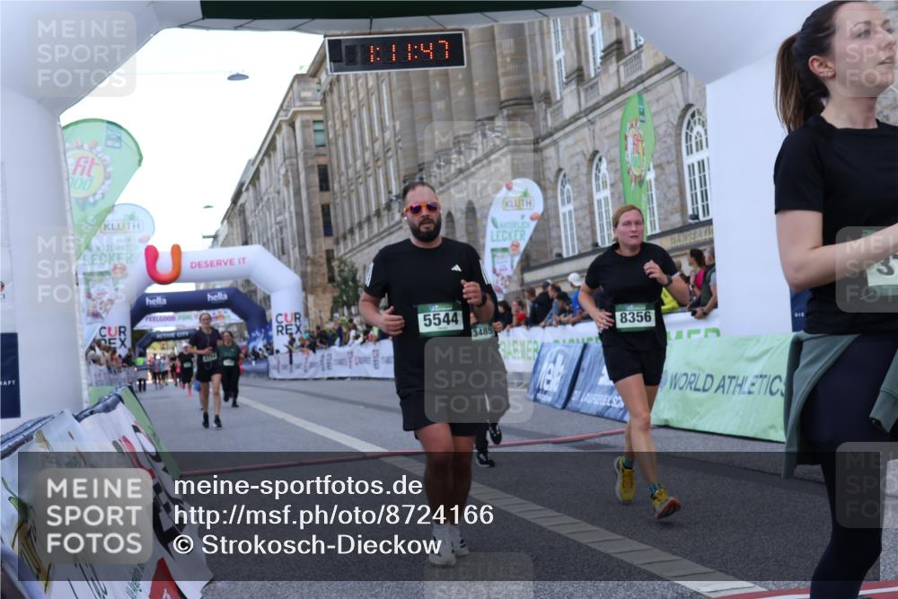 07.09.2025 - BARMER Alsterlauf Strokosch-Dieckow http://msf.ph/oto/8724166 07.09.2025 10:11:45 Ziel 2754, 3164, 3350, 3485, 3791, 5201, 5544, 5673, 5674, 5808, 6191, 8356 meine-sportfotos.de