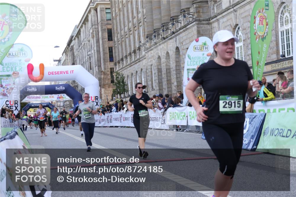 07.09.2025 - BARMER Alsterlauf Strokosch-Dieckow http://msf.ph/oto/8724185 07.09.2025 10:11:55 Ziel 2860, 2915, 3089, 3164, 3526, 3732, 4846, 5808 meine-sportfotos.de