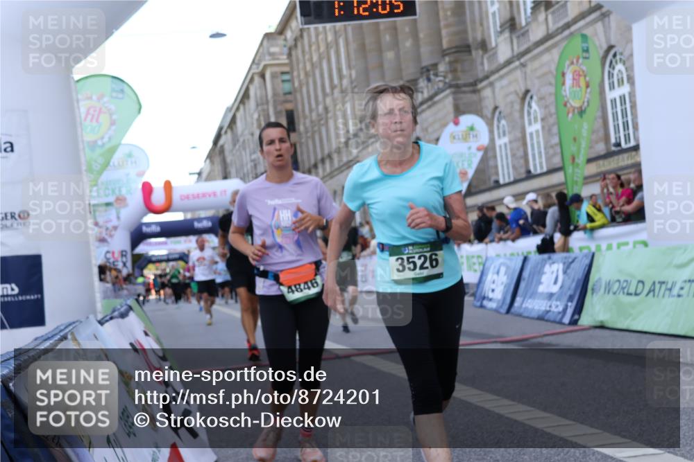 07.09.2025 - BARMER Alsterlauf Strokosch-Dieckow http://msf.ph/oto/8724201 07.09.2025 10:12:03 Ziel 2283, 2300, 3526, 3732, 3828, 4045, 4376, 4491, 4846, 5166, 6124 meine-sportfotos.de