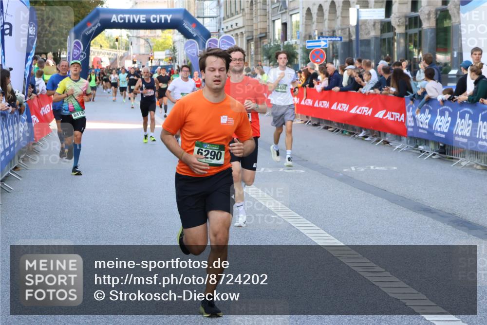 07.09.2025 - BARMER Alsterlauf Strokosch-Dieckow http://msf.ph/oto/8724202 07.09.2025 09:50:05 Ziel 2122, 2328, 2697, 2794, 2906, 2912, 2985, 3037, 3158, 3175, 3195, 3299, 3320, 3728, 3858, 3896, 4164, 4336, 4663, 4988, 5215, 5372, 5425, 5441, 5470, 5565, 5579, 5587, 5642, 5776, 5812, 6133, 6252, 6311, 8043, 8249, 8250, 8415 meine-sportfotos.de