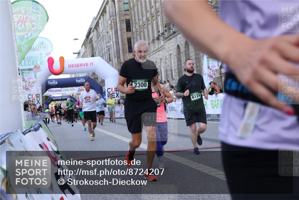 07.09.2025 - BARMER Alsterlauf Strokosch-Dieckow http://msf.ph/oto/8724207 07.09.2025 10:12:05 Ziel 2283, 2300, 2772, 3393, 3398, 3526, 3732, 3783, 3828, 4045, 4376, 4491, 4846, 5166, 6124 meine-sportfotos.de