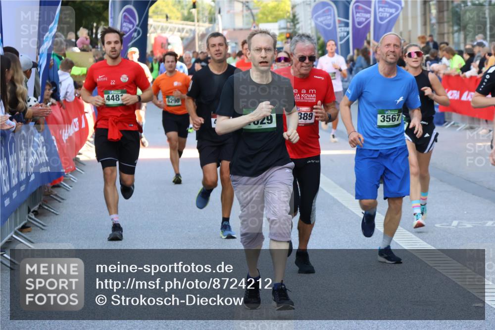 07.09.2025 - BARMER Alsterlauf Strokosch-Dieckow http://msf.ph/oto/8724212 07.09.2025 09:49:59 Ziel 2328, 2697, 2794, 2906, 2912, 2985, 3032, 3037, 3195, 3299, 3320, 3579, 3728, 3819, 3858, 3896, 4326, 4924, 4988, 5215, 5372, 5428, 5441, 5470, 5565, 5587, 5722, 5776, 5812, 6133, 6252, 6311, 8043, 8262, 8377, 8415, 8419 meine-sportfotos.de