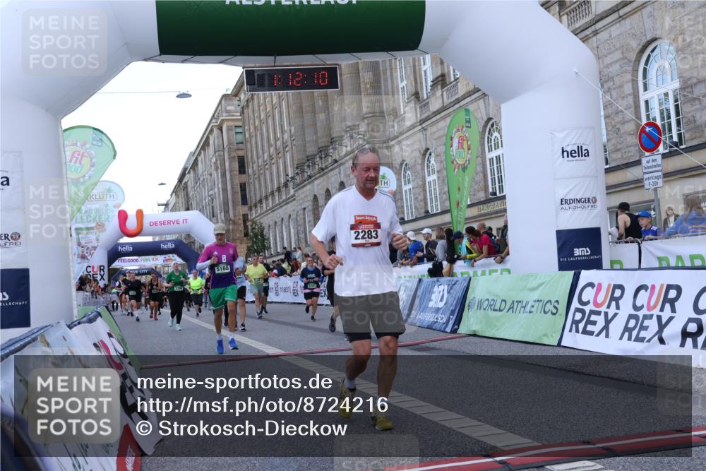 07.09.2025 - BARMER Alsterlauf Strokosch-Dieckow http://msf.ph/oto/8724216 07.09.2025 10:12:09 Ziel 2283, 2300, 2772, 2820, 2934, 3393, 3398, 3783, 3828, 3867, 4045, 4376, 4491, 5166, 5448, 5649, 5650, 6124, 6130, 6144, 6180, 8264 meine-sportfotos.de
