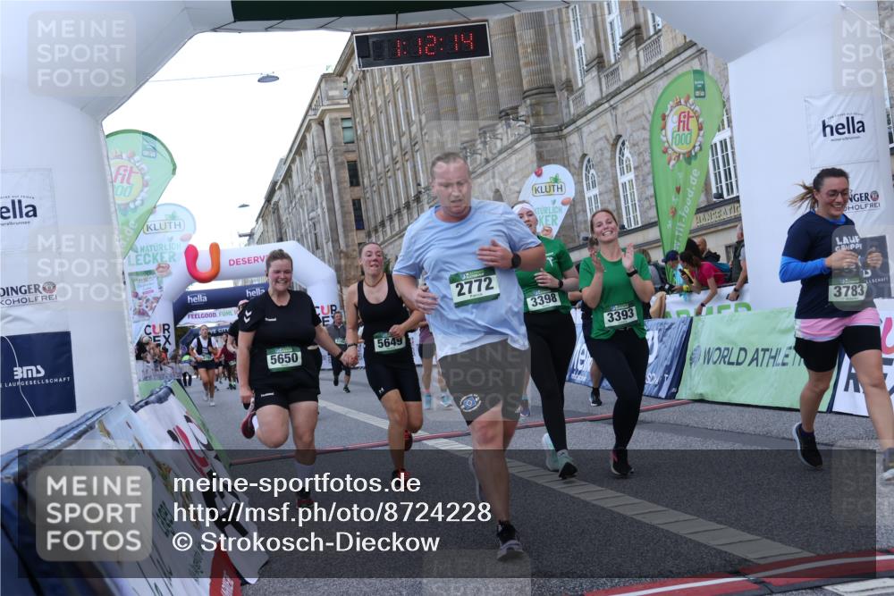 07.09.2025 - BARMER Alsterlauf Strokosch-Dieckow http://msf.ph/oto/8724228 07.09.2025 10:12:13 Ziel 2772, 2820, 2934, 3348, 3349, 3393, 3398, 3692, 3783, 3792, 3867, 4376, 5166, 5448, 5649, 5650, 6008, 6130, 6144, 6180, 8264 meine-sportfotos.de