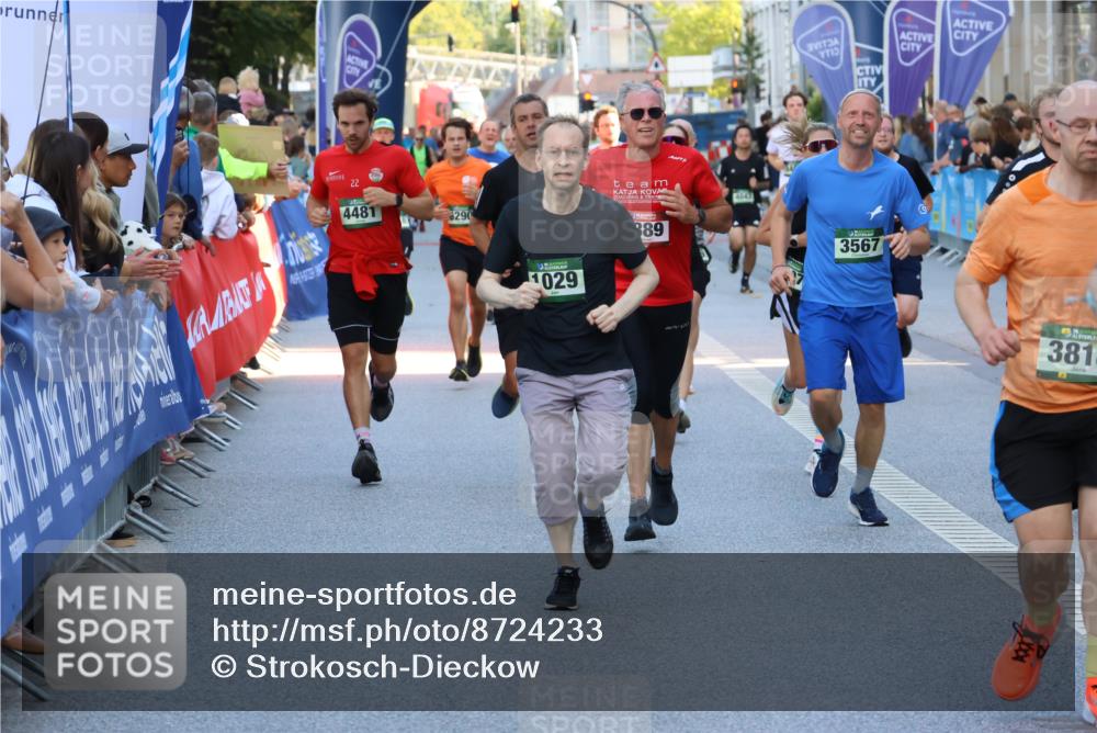 07.09.2025 - BARMER Alsterlauf Strokosch-Dieckow http://msf.ph/oto/8724233 07.09.2025 09:49:58 Ziel 2328, 2697, 2906, 2912, 2985, 3032, 3037, 3195, 3299, 3320, 3579, 3728, 3819, 3858, 3896, 4326, 4924, 4988, 5215, 5372, 5428, 5441, 5460, 5470, 5565, 5587, 5722, 5776, 5812, 6133, 6252, 6311, 8043, 8262, 8377, 8415, 8419 meine-sportfotos.de