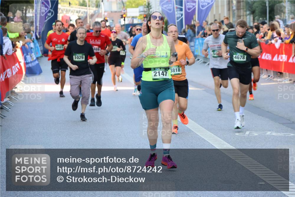 07.09.2025 - BARMER Alsterlauf Strokosch-Dieckow http://msf.ph/oto/8724242 07.09.2025 09:49:55 Ziel 2328, 2484, 2697, 2906, 2912, 3032, 3037, 3299, 3320, 3579, 3728, 3819, 4326, 4924, 4988, 5215, 5372, 5428, 5460, 5470, 5565, 5587, 5722, 5776, 5812, 6133, 6252, 6311, 8262, 8377, 8415, 8419 meine-sportfotos.de