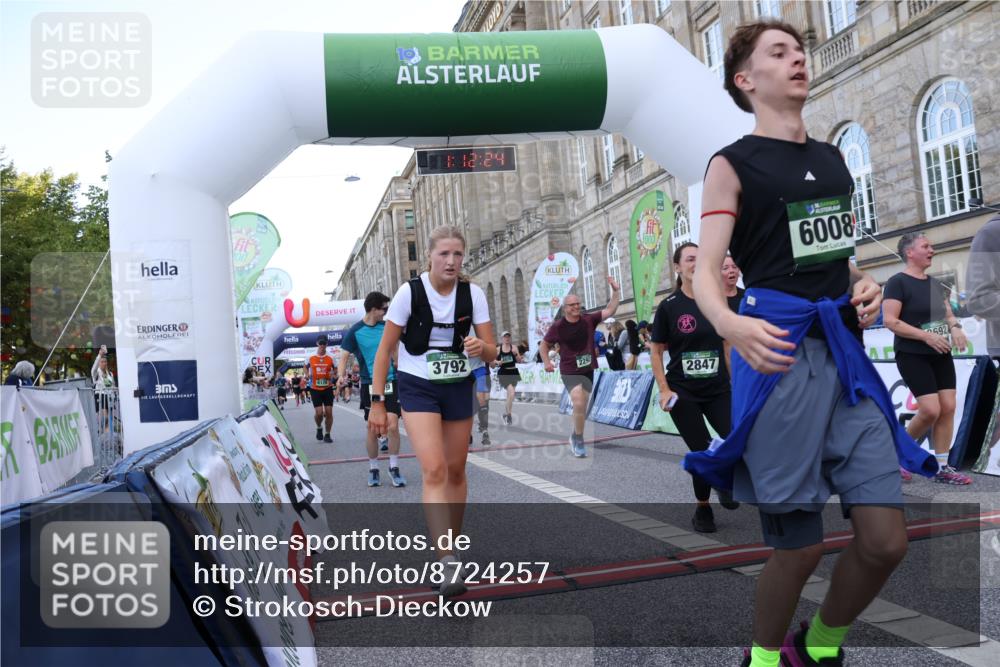 07.09.2025 - BARMER Alsterlauf Strokosch-Dieckow http://msf.ph/oto/8724257 07.09.2025 10:12:22 Ziel 2293, 2846, 2847, 3126, 3327, 3348, 3349, 3366, 3367, 3613, 3692, 3792, 4415, 4970, 5175, 5418, 5758, 5760, 6008, 6009, 8038, 8039, 8126, 8145 meine-sportfotos.de