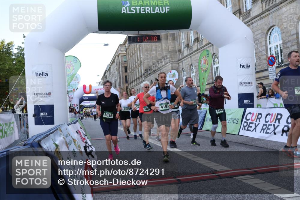 07.09.2025 - BARMER Alsterlauf Strokosch-Dieckow http://msf.ph/oto/8724291 07.09.2025 10:12:36 Ziel 2171, 2599, 2995, 3036, 3444, 3445, 3446, 4193, 4264, 4518, 4899, 5410, 5613, 5614, 5638, 5813, 5827, 5911, 5956, 6323, 8181, 8182, 8498 meine-sportfotos.de