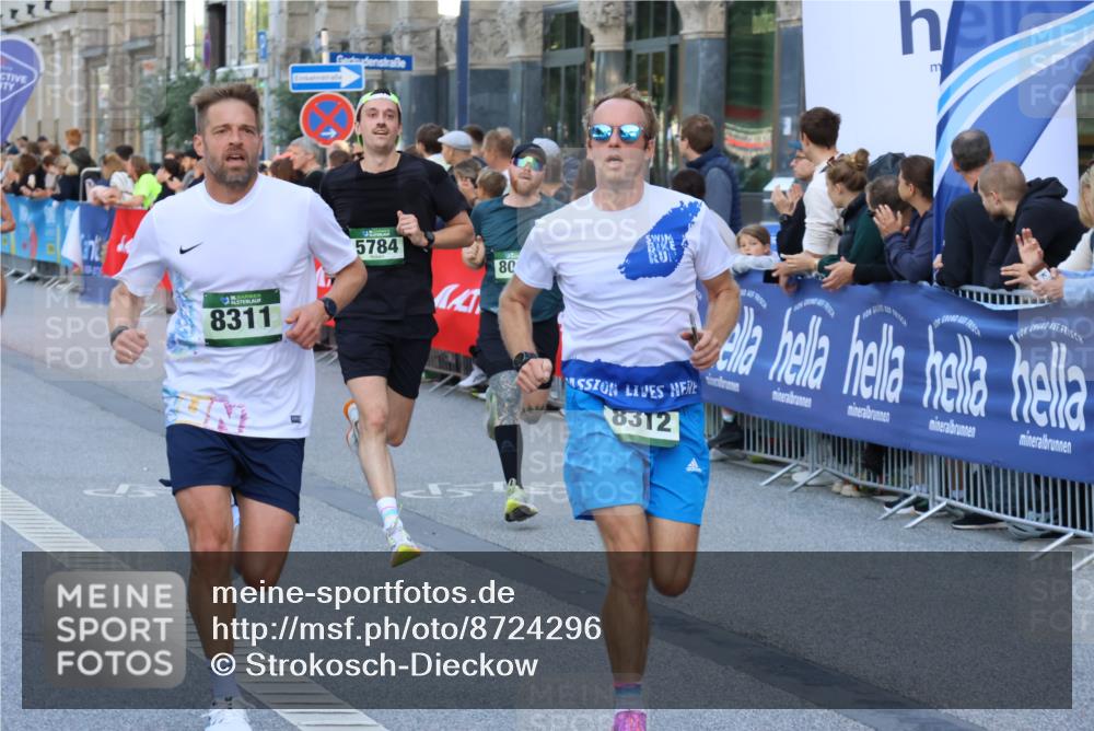 07.09.2025 - BARMER Alsterlauf Strokosch-Dieckow http://msf.ph/oto/8724296 07.09.2025 09:49:44 Ziel 2301, 2484, 2629, 2918, 3030, 3032, 3404, 3579, 3819, 4043, 4308, 4326, 4426, 4481, 4535, 4826, 4924, 5091, 5230, 5428, 5460, 5722, 6290, 8207, 8262, 8377, 8418, 8419 meine-sportfotos.de