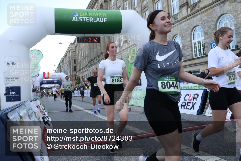 07.09.2025 - BARMER Alsterlauf Strokosch-Dieckow http://msf.ph/oto/8724303 07.09.2025 10:12:40 Ziel 2200, 2331, 2942, 2995, 3036, 3302, 3444, 3445, 3446, 4264, 5410, 5813, 5827, 5911, 5956, 6126, 6310, 6323, 8181, 8182, 8498 meine-sportfotos.de