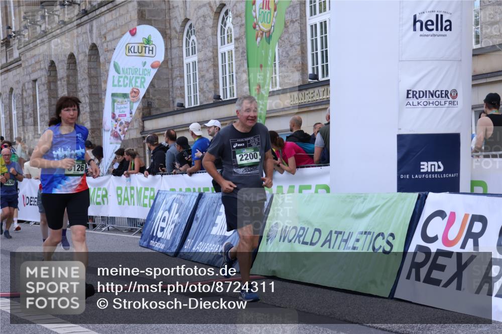 07.09.2025 - BARMER Alsterlauf Strokosch-Dieckow http://msf.ph/oto/8724311 07.09.2025 10:12:44 Ziel 2128, 2200, 2331, 2942, 3302, 3444, 3445, 3446, 4519, 4694, 5630, 6126, 6310, 6323, 8228, 8229 meine-sportfotos.de