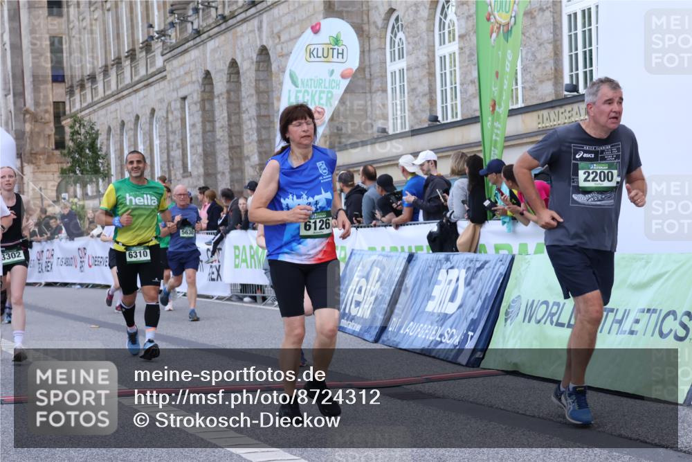 07.09.2025 - BARMER Alsterlauf Strokosch-Dieckow http://msf.ph/oto/8724312 07.09.2025 10:12:45 Ziel 2128, 2200, 2331, 2942, 3302, 3444, 3445, 3446, 3990, 4519, 4694, 5630, 6126, 6310, 6323, 8228, 8229 meine-sportfotos.de