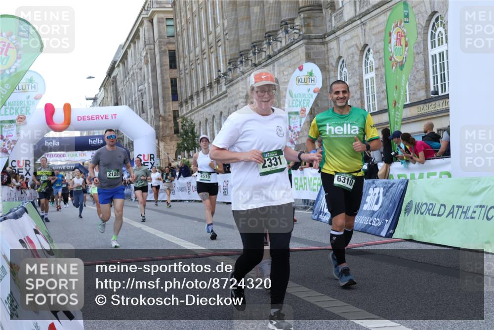 07.09.2025 - BARMER Alsterlauf Strokosch-Dieckow http://msf.ph/oto/8724320 07.09.2025 10:12:47 Ziel 2128, 2200, 2331, 2942, 3302, 3471, 3990, 4519, 4561, 4694, 5630, 6126, 6310, 8228, 8229 meine-sportfotos.de