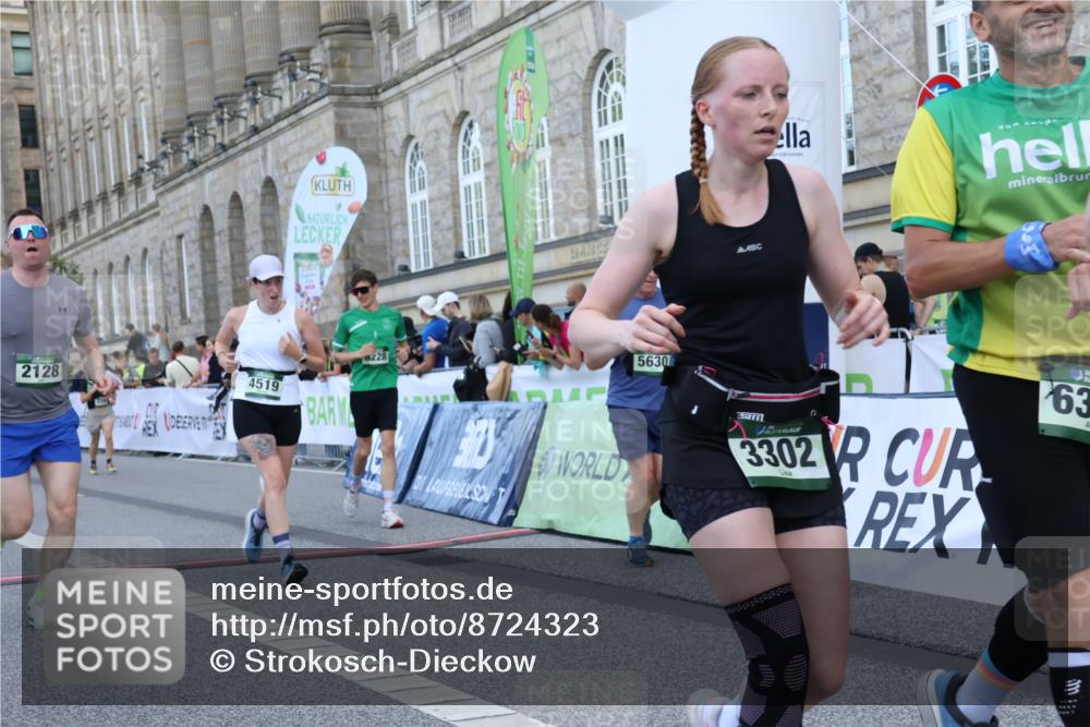 07.09.2025 - BARMER Alsterlauf Strokosch-Dieckow http://msf.ph/oto/8724323 07.09.2025 10:12:49 Ziel 2128, 2200, 2226, 2331, 2942, 3302, 3471, 3990, 4101, 4519, 4561, 4616, 4694, 4702, 5630, 6126, 6310, 8228, 8229 meine-sportfotos.de
