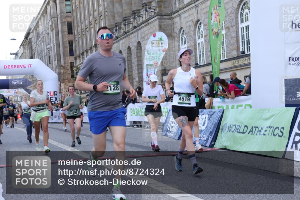 07.09.2025 - BARMER Alsterlauf Strokosch-Dieckow http://msf.ph/oto/8724324 07.09.2025 10:12:50 Ziel 2128, 2226, 2331, 2942, 3302, 3471, 3990, 4101, 4519, 4561, 4616, 4694, 4702, 5630, 6126, 6310, 8228, 8229 meine-sportfotos.de