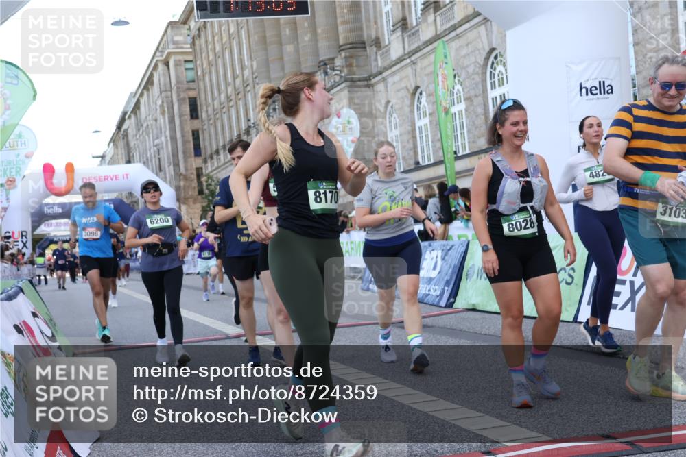 07.09.2025 - BARMER Alsterlauf Strokosch-Dieckow http://msf.ph/oto/8724359 07.09.2025 10:13:01 Ziel 3096, 3228, 3706, 3873, 4100, 4136, 4175, 4280, 4413, 4829, 5401, 5492, 6199, 6200, 8028, 8170 meine-sportfotos.de