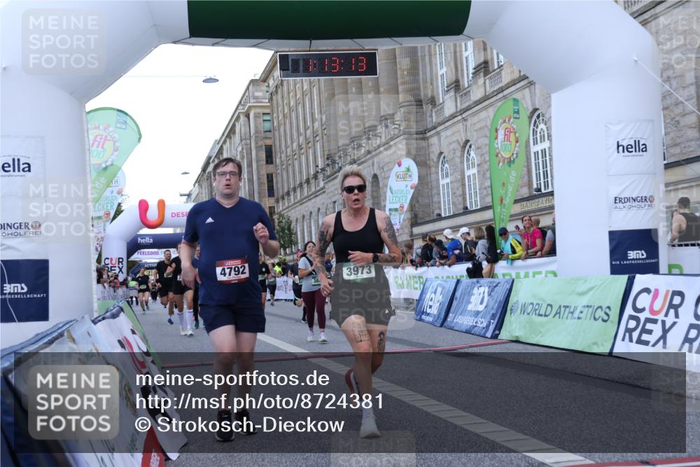 07.09.2025 - BARMER Alsterlauf Strokosch-Dieckow http://msf.ph/oto/8724381 07.09.2025 10:13:12 Ziel 2041, 2432, 2462, 3182, 3448, 3486, 3880, 3973, 4280, 4792, 4852, 5732, 5865, 5897, 8046, 8058, 8060, 8061, 8125, 8357 meine-sportfotos.de