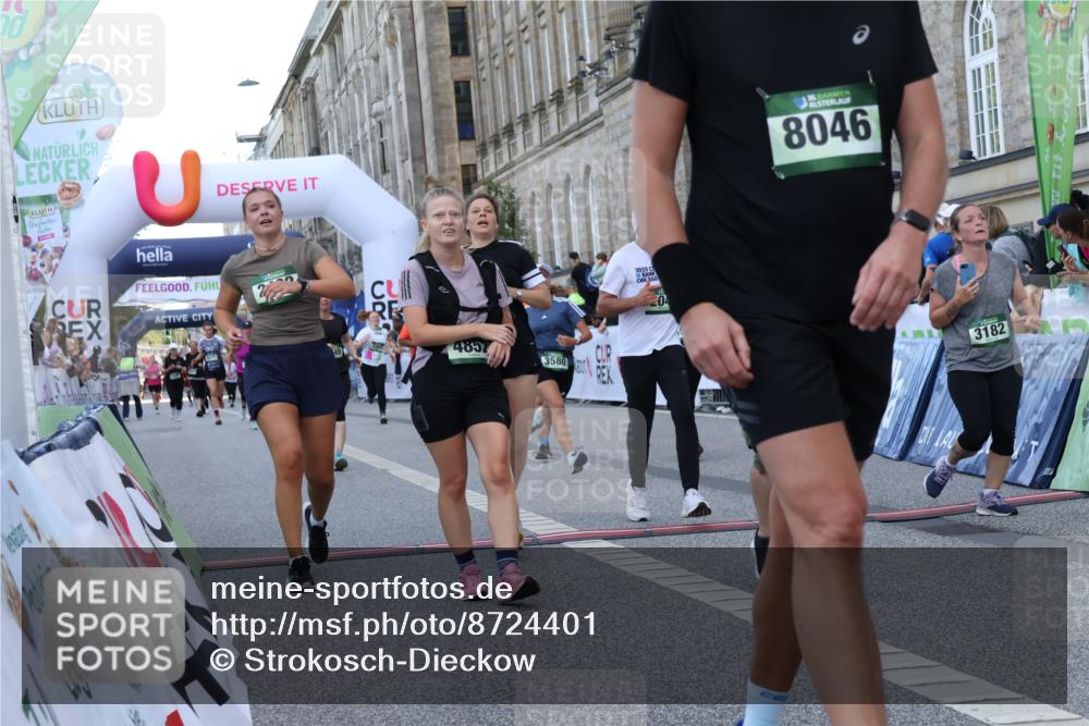 07.09.2025 - BARMER Alsterlauf Strokosch-Dieckow http://msf.ph/oto/8724401 07.09.2025 10:13:18 Ziel 2041, 2432, 2462, 2560, 2649, 3182, 3353, 3486, 3580, 3640, 3880, 4789, 4852, 5732, 5865, 5897, 5919, 8046, 8058, 8060, 8061, 8125, 8357 meine-sportfotos.de