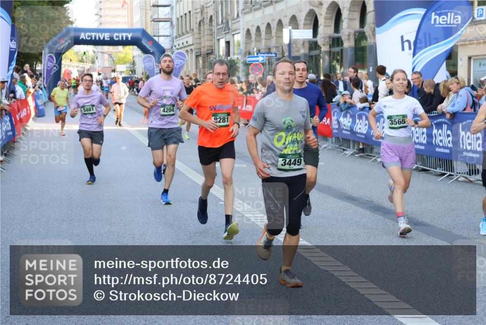 07.09.2025 - BARMER Alsterlauf Strokosch-Dieckow http://msf.ph/oto/8724405 07.09.2025 09:49:26 Ziel 1029, 2147, 2164, 2402, 2881, 2889, 3567, 3818, 4426, 4481, 4535, 4637, 4678, 5091, 5187, 5230, 5499, 5784, 5823, 5870, 8092, 8207, 8311, 8312 meine-sportfotos.de