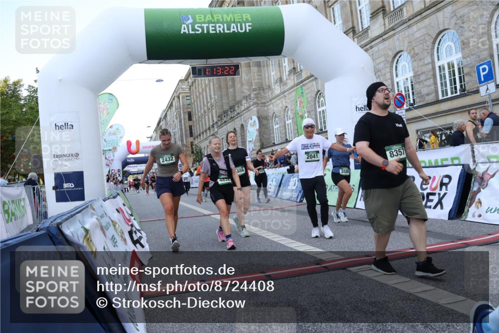 07.09.2025 - BARMER Alsterlauf Strokosch-Dieckow http://msf.ph/oto/8724408 07.09.2025 10:13:20 Ziel 2041, 2432, 2560, 2649, 3182, 3353, 3486, 3580, 3640, 4571, 4572, 4789, 4852, 5732, 5919, 8046, 8060, 8061, 8125, 8357 meine-sportfotos.de