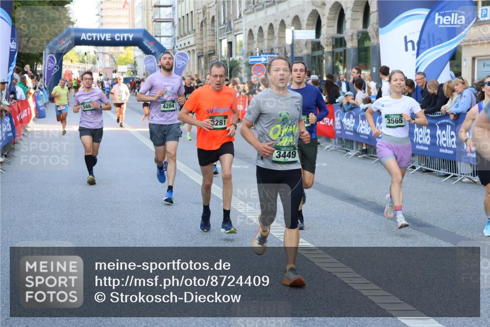 07.09.2025 - BARMER Alsterlauf Strokosch-Dieckow http://msf.ph/oto/8724409 07.09.2025 09:49:26 Ziel 1029, 2147, 2164, 2402, 2881, 2889, 3567, 3818, 4426, 4481, 4535, 4637, 4678, 5091, 5187, 5230, 5499, 5784, 5823, 5870, 8092, 8207, 8311, 8312 meine-sportfotos.de