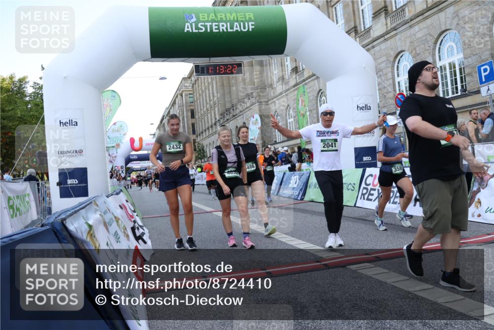 07.09.2025 - BARMER Alsterlauf Strokosch-Dieckow http://msf.ph/oto/8724410 07.09.2025 10:13:20 Ziel 2041, 2432, 2560, 2649, 3182, 3353, 3486, 3580, 3640, 4571, 4572, 4789, 4852, 5732, 5919, 8046, 8060, 8061, 8125, 8357 meine-sportfotos.de