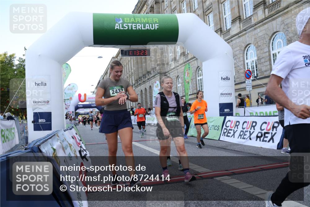 07.09.2025 - BARMER Alsterlauf Strokosch-Dieckow http://msf.ph/oto/8724414 07.09.2025 10:13:21 Ziel 2041, 2432, 2560, 2649, 3182, 3353, 3486, 3580, 3640, 4571, 4572, 4789, 4852, 5732, 5919, 8357 meine-sportfotos.de