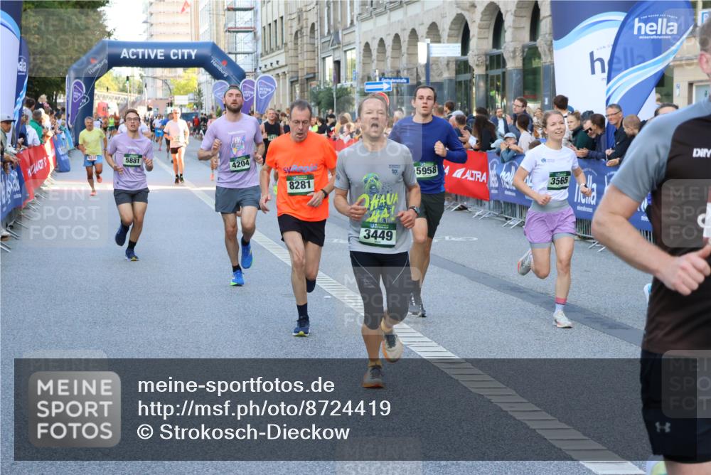 07.09.2025 - BARMER Alsterlauf Strokosch-Dieckow http://msf.ph/oto/8724419 07.09.2025 09:49:26 Ziel 1029, 2147, 2164, 2402, 2881, 2889, 3567, 3818, 4426, 4481, 4535, 4637, 4678, 5091, 5187, 5230, 5499, 5784, 5823, 5870, 8092, 8207, 8311, 8312 meine-sportfotos.de