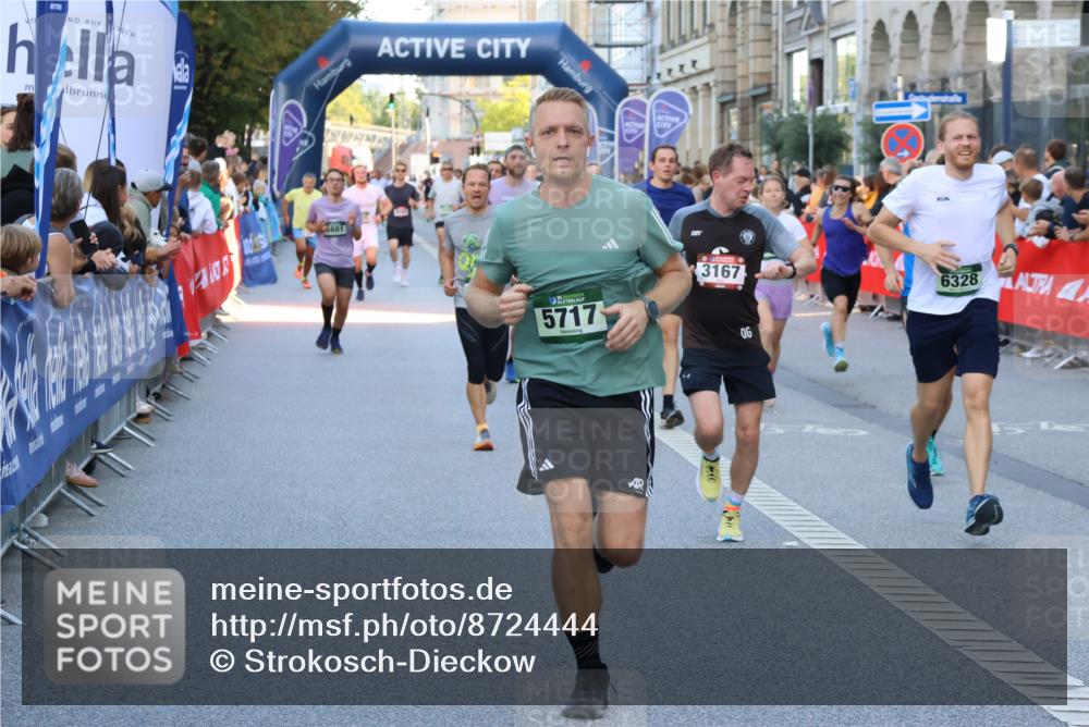 07.09.2025 - BARMER Alsterlauf Strokosch-Dieckow http://msf.ph/oto/8724444 07.09.2025 09:49:23 Ziel 1029, 2147, 2164, 2402, 2881, 2889, 3567, 3818, 4637, 4678, 5187, 5499, 5784, 5823, 5825, 5870, 8092, 8311, 8312, 8432 meine-sportfotos.de