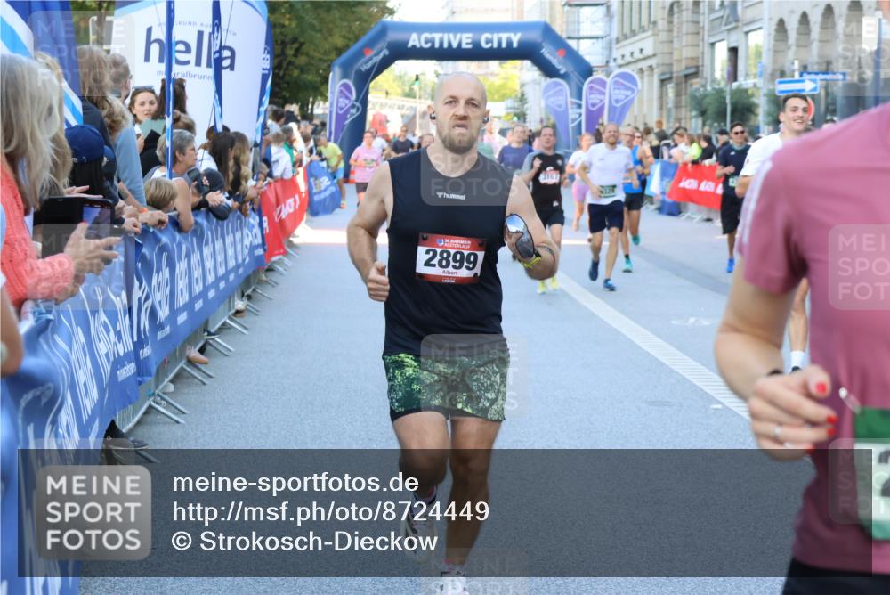 07.09.2025 - BARMER Alsterlauf Strokosch-Dieckow http://msf.ph/oto/8724449 07.09.2025 09:49:19 Ziel 2147, 2164, 2881, 4363, 4637, 5067, 5187, 5784, 5823, 5825, 5870, 8092, 8311, 8312, 8432 meine-sportfotos.de