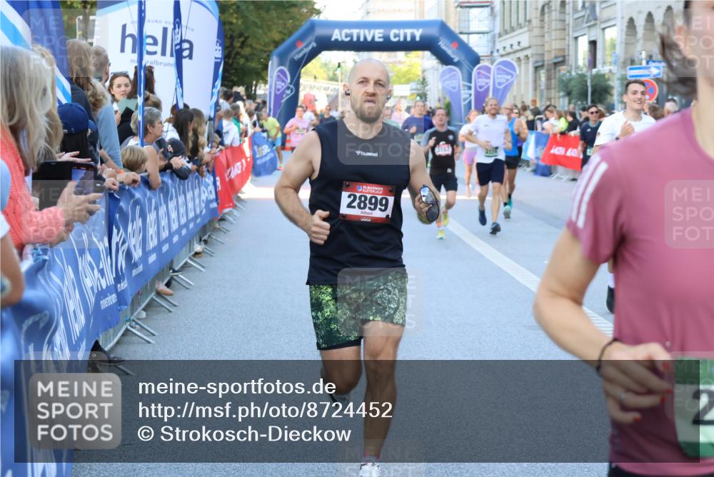 07.09.2025 - BARMER Alsterlauf Strokosch-Dieckow http://msf.ph/oto/8724452 07.09.2025 09:49:19 Ziel 2147, 2164, 2881, 4363, 4637, 5067, 5187, 5784, 5823, 5825, 5870, 8092, 8311, 8312, 8432 meine-sportfotos.de