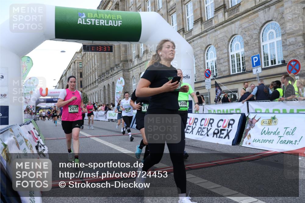 07.09.2025 - BARMER Alsterlauf Strokosch-Dieckow http://msf.ph/oto/8724453 07.09.2025 10:13:36 Ziel 2007, 2049, 2077, 2080, 2659, 2660, 2707, 3012, 3013, 3125, 4397, 4462, 4577, 4950, 5974, 5975, 6050 meine-sportfotos.de