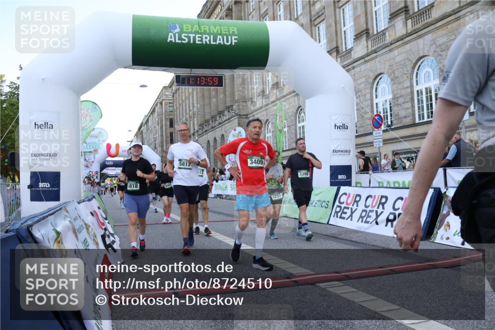 07.09.2025 - BARMER Alsterlauf Strokosch-Dieckow http://msf.ph/oto/8724510 07.09.2025 10:13:57 Ziel 2295, 2323, 3257, 3390, 3409, 3513, 3769, 3799, 3895, 4075, 5040, 5041, 5145, 5721, 5817, 5818, 6037, 6053, 8002 meine-sportfotos.de