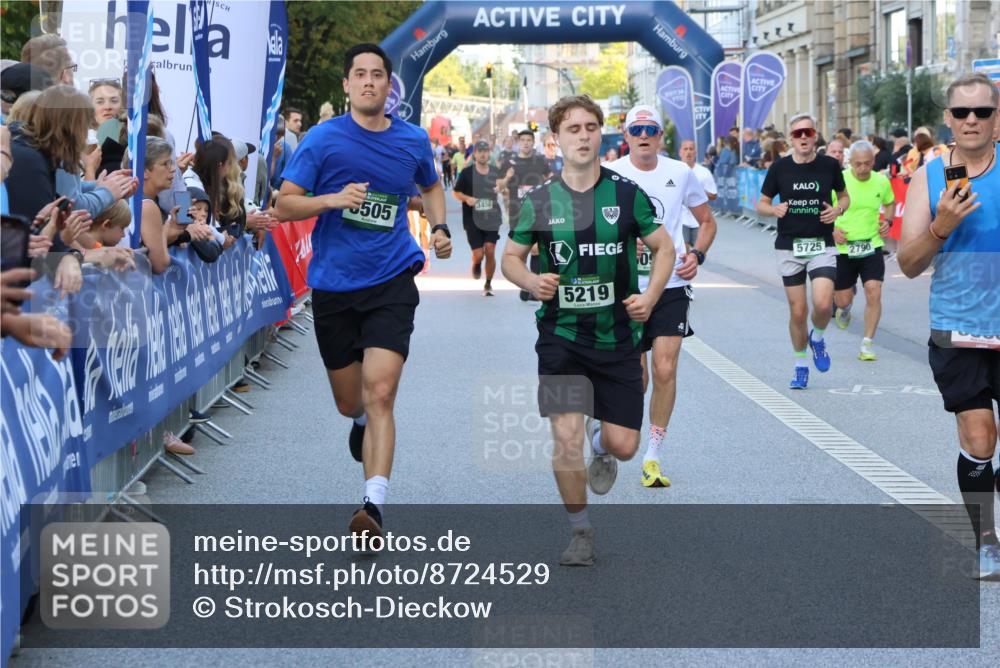 07.09.2025 - BARMER Alsterlauf Strokosch-Dieckow http://msf.ph/oto/8724529 07.09.2025 09:49:07 Ziel 2854, 2855, 3120, 3204, 3449, 3565, 3694, 4204, 4363, 4797, 5067, 5338, 5474, 5820, 5825, 5881, 6233, 6328, 8421, 8432 meine-sportfotos.de