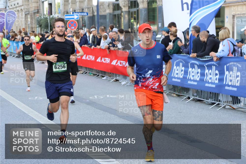 07.09.2025 - BARMER Alsterlauf Strokosch-Dieckow http://msf.ph/oto/8724545 07.09.2025 09:49:04 Ziel 2854, 2855, 3120, 3167, 3204, 3449, 3565, 3694, 4204, 4363, 4611, 4612, 4797, 5067, 5338, 5474, 5717, 5820, 5881, 5958, 6233, 6328, 8281, 8421, 8432 meine-sportfotos.de