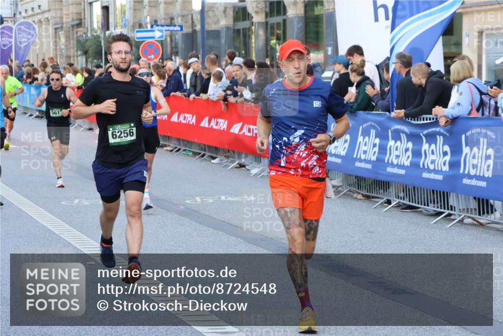 07.09.2025 - BARMER Alsterlauf Strokosch-Dieckow http://msf.ph/oto/8724548 07.09.2025 09:49:04 Ziel 2854, 2855, 3120, 3167, 3204, 3449, 3565, 3694, 4204, 4363, 4611, 4612, 4797, 5067, 5338, 5474, 5717, 5820, 5881, 5958, 6233, 6328, 8281, 8421, 8432 meine-sportfotos.de