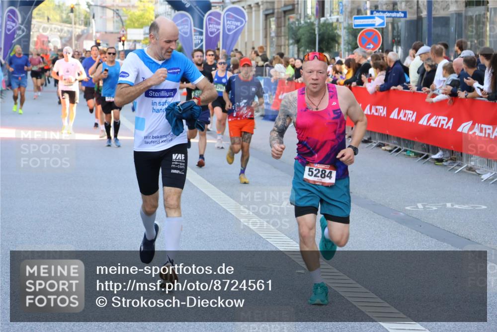 07.09.2025 - BARMER Alsterlauf Strokosch-Dieckow http://msf.ph/oto/8724561 07.09.2025 09:49:00 Ziel 2854, 2855, 2899, 2921, 3120, 3167, 3204, 3449, 3565, 3694, 4204, 4611, 4612, 4797, 5338, 5474, 5717, 5820, 5881, 5958, 6233, 6328, 8281, 8421 meine-sportfotos.de