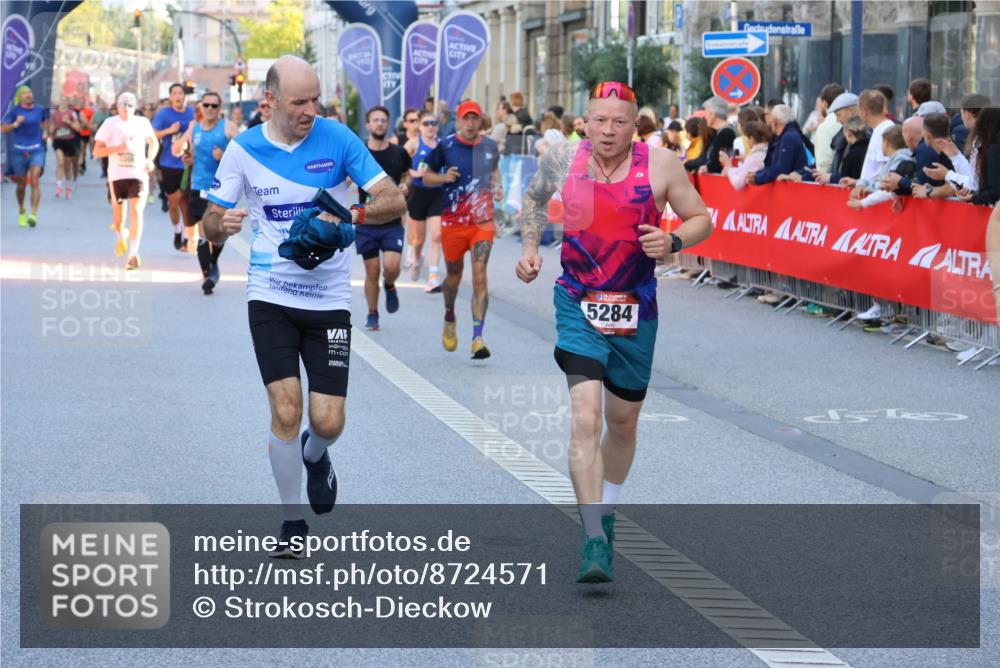 07.09.2025 - BARMER Alsterlauf Strokosch-Dieckow http://msf.ph/oto/8724571 07.09.2025 09:49:00 Ziel 2854, 2855, 2899, 2921, 3120, 3167, 3204, 3449, 3565, 3694, 4204, 4611, 4612, 4797, 5338, 5474, 5717, 5820, 5881, 5958, 6233, 6328, 8281, 8421 meine-sportfotos.de