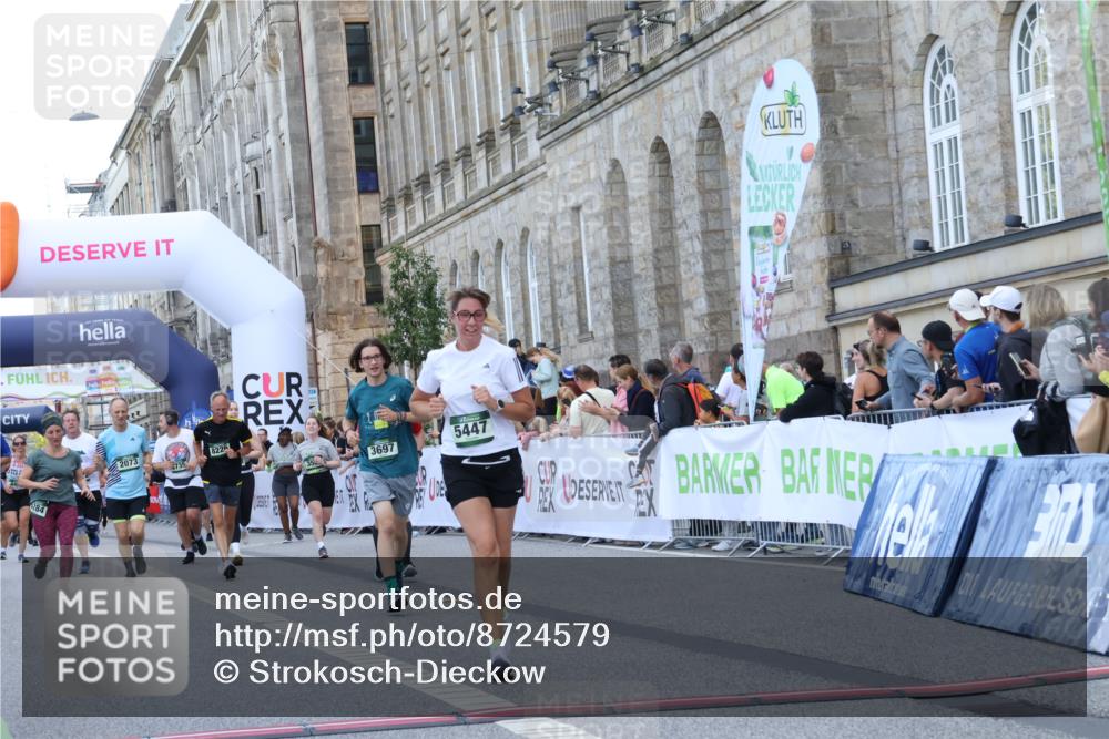 07.09.2025 - BARMER Alsterlauf Strokosch-Dieckow http://msf.ph/oto/8724579 07.09.2025 10:14:33 Ziel 2073, 2264, 3085, 3086, 3503, 3504, 3697, 5447, 5468, 5709, 5830, 6282, 6284, 8226 meine-sportfotos.de